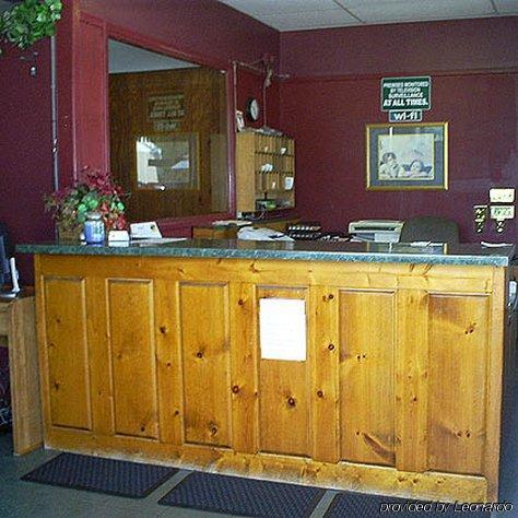 Crestview Inn Interior photo