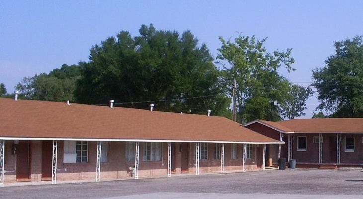 Crestview Inn Exterior photo